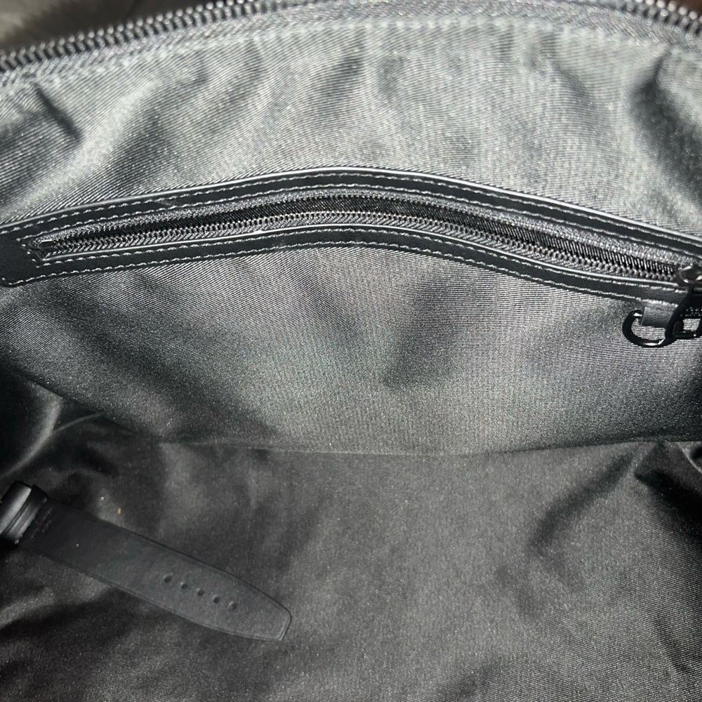 Louis Vuitton Keepall Bandouliere 50 Monogram Shadow Black - Picture 9 of 10